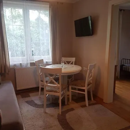Dworek Pod Roza Pansiyon *