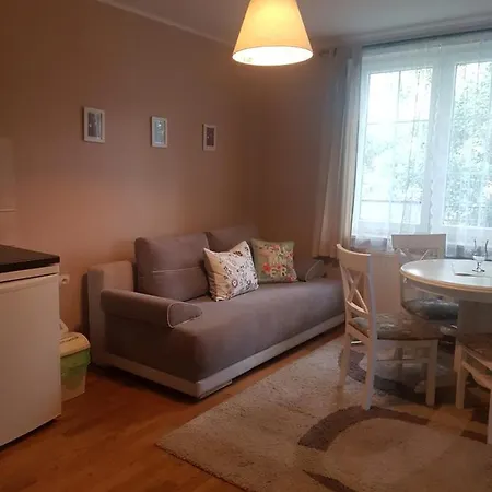 Kwatera prywatna Dworek Pod Różą *