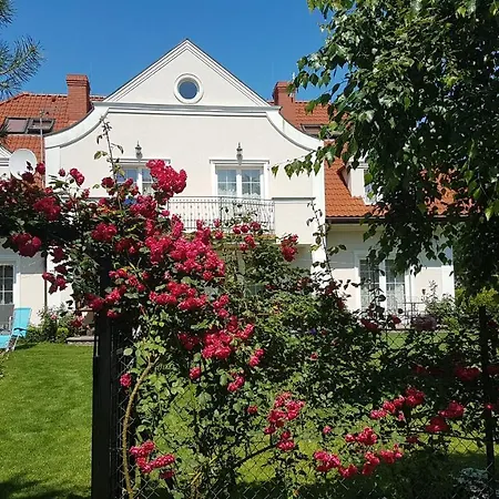 Dworek Pod Różą * Karwienskie Bloto Drugie