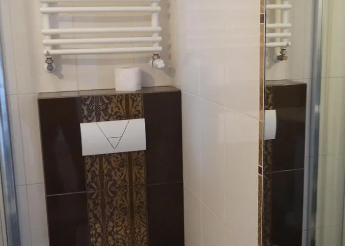 Dworek Pod Roza 民宿