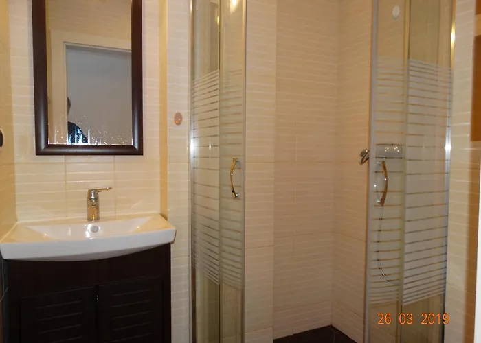 Rum i privatbostad Dworek Pod Roza Karwienskie Bloto Drugie