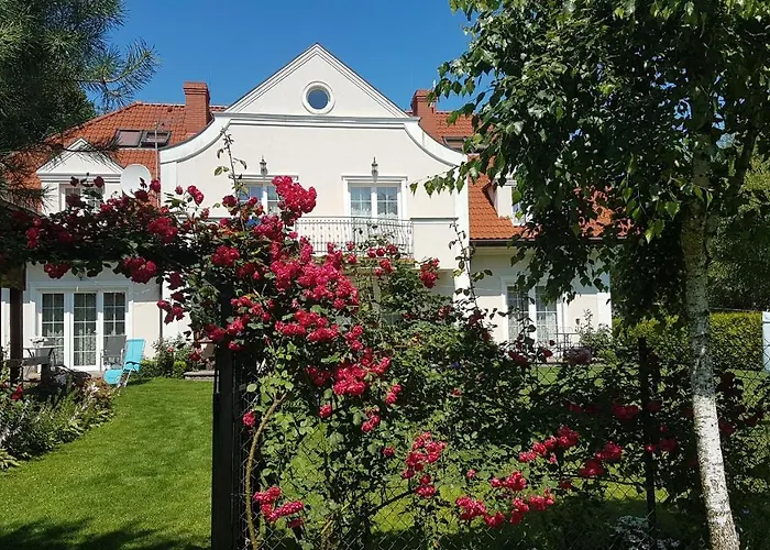 Dworek Pod Roza * Karwienskie Bloto Drugie